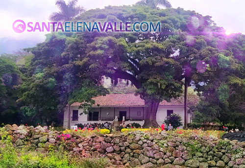 Hacienda El Paraíso Santa Elena Valle