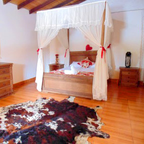 La Mellicera habitación romántica hospedaje santa elena valle el cerrito